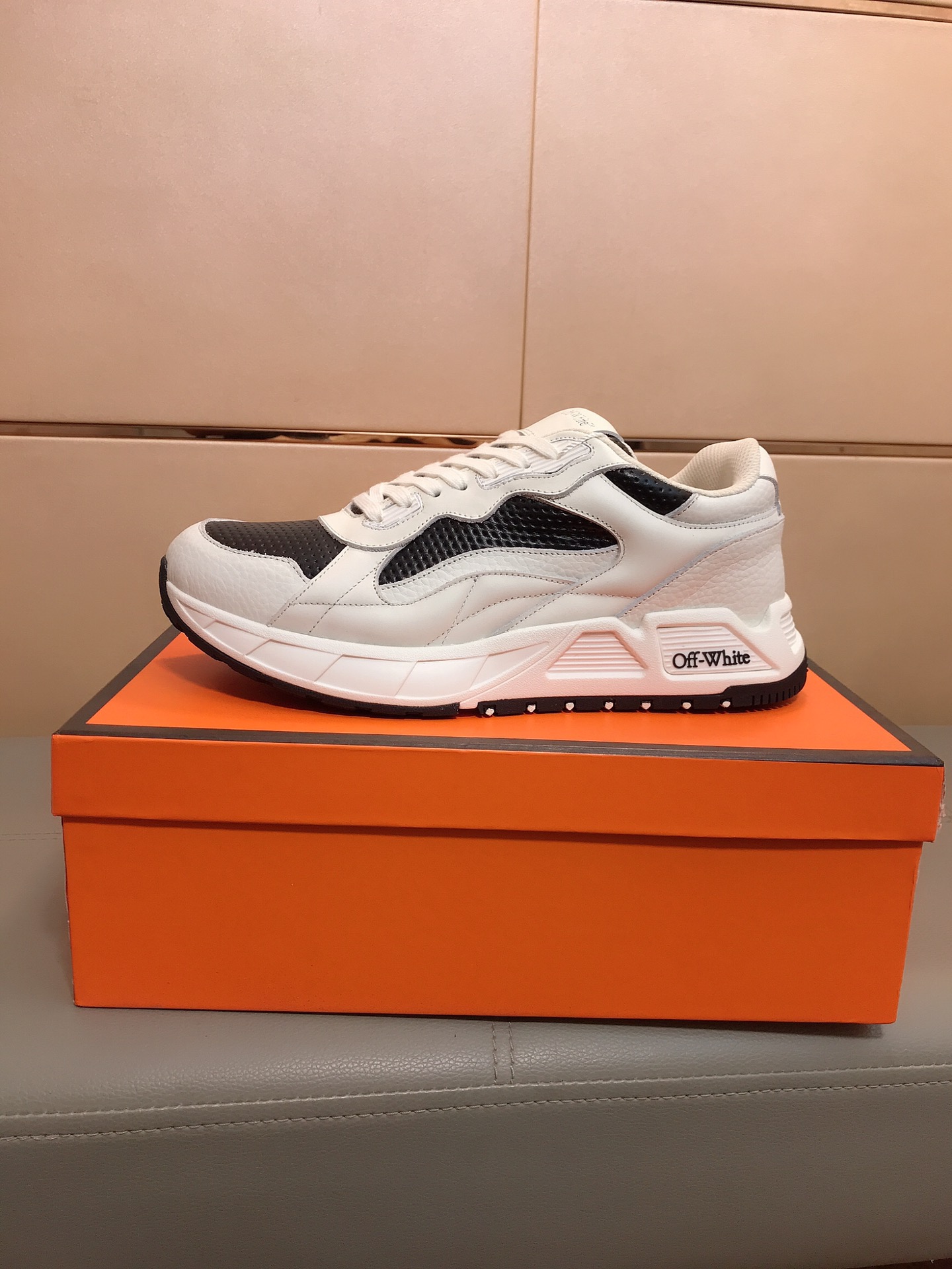 Off White sz38-44 11